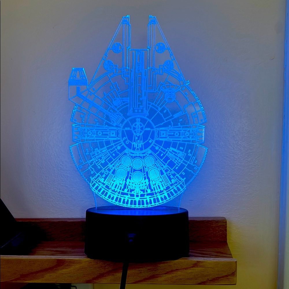 Star Wars LED Spaceship Art Lamp
